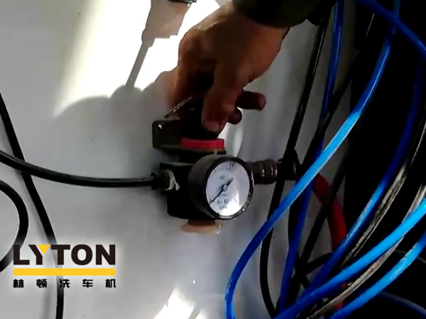 維保備忘——洗車機空壓機2-3天排水一次，否則會引出大問題，林頓電腦洗車機提醒