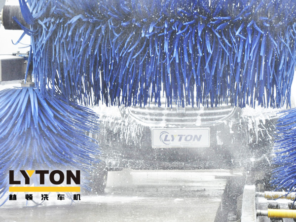 伴隨著ZG經濟飛速發展，汽車高速普及！全自動洗車機越來越被廣大車友垂愛