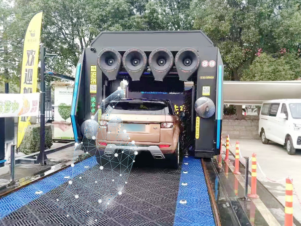 從傳感器到“智慧眼”：全自動(dòng)洗車機(jī)與AI的跨界碰撞啟示錄